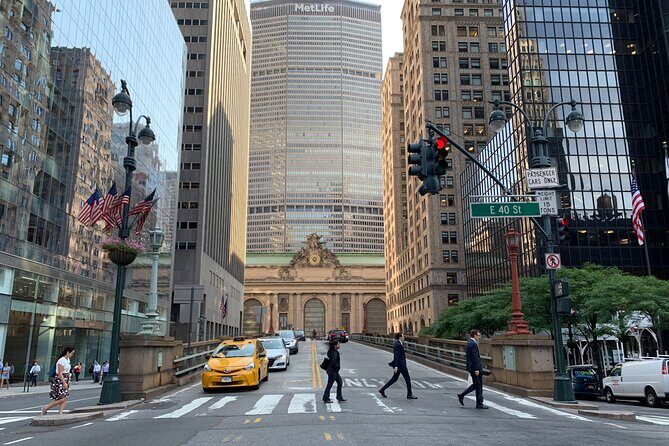 2.5 Hour Private Super Tour of NYC: Heroes! Comics! More! - Price and Value: Is $319.50 Per Person Reasonable?