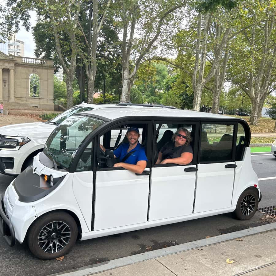 2 Hour Electric Cart Tour of Philadelphia with Local Guide - Key highlights worth planning for