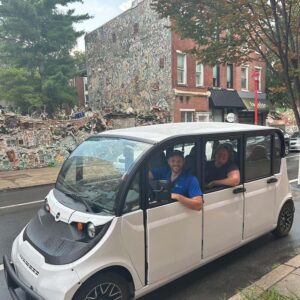 2 Hour Electric Cart Tour of Philadelphia with Local Guide - Center City highlights: City Hall, William Penn, and LOVE Park