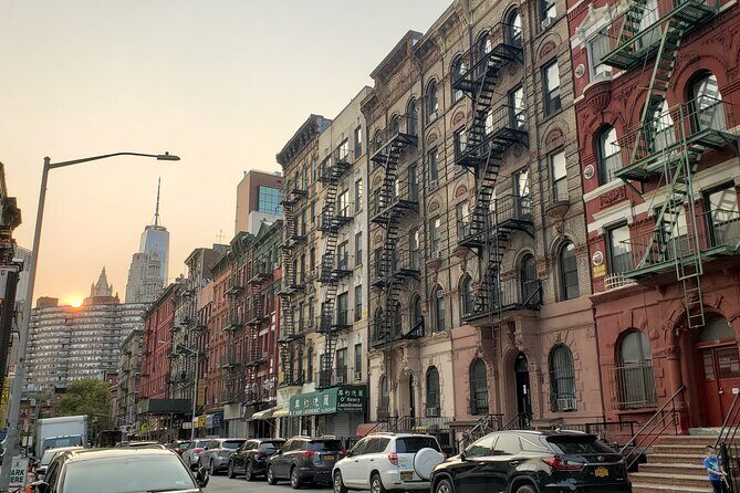 3 Hour Lower Manhattan Walking Tour - Chinatown to Little Italy: Two Neighborhood Moods, One Smooth Transition