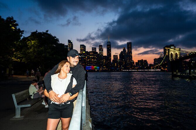 3 Hour Luxury Bus Tour of NYC Night Highlights - Chinatown, Little Italy, and the Manhattan Bridge to DUMBO
