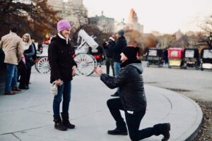 45 min Long VIP Central park carriage ride - Where You Meet (and the Simple Trick to Not Get Stuck Waiting)