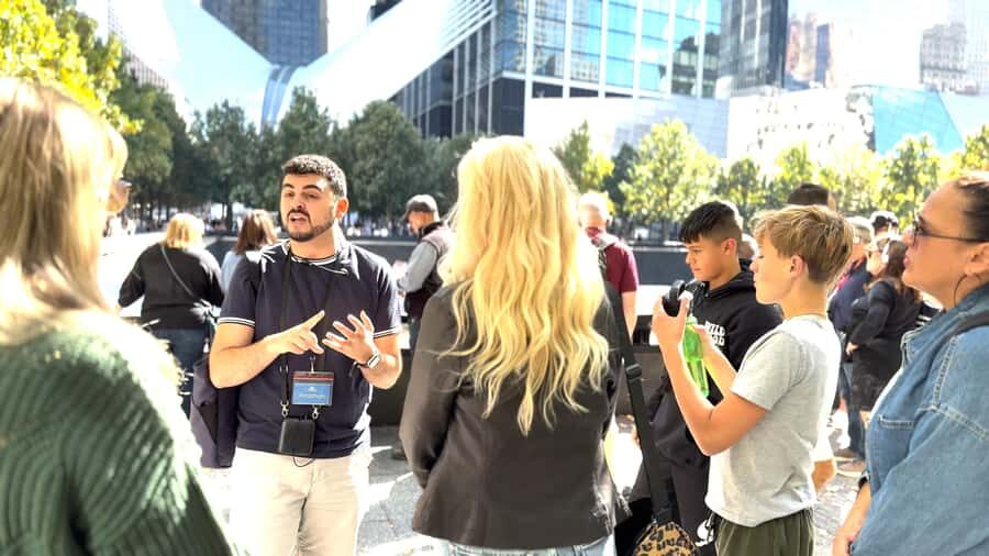 9/11 Ground Zero Walking Tour - City Hall Park Meeting Point and First Stories at Ground Zero