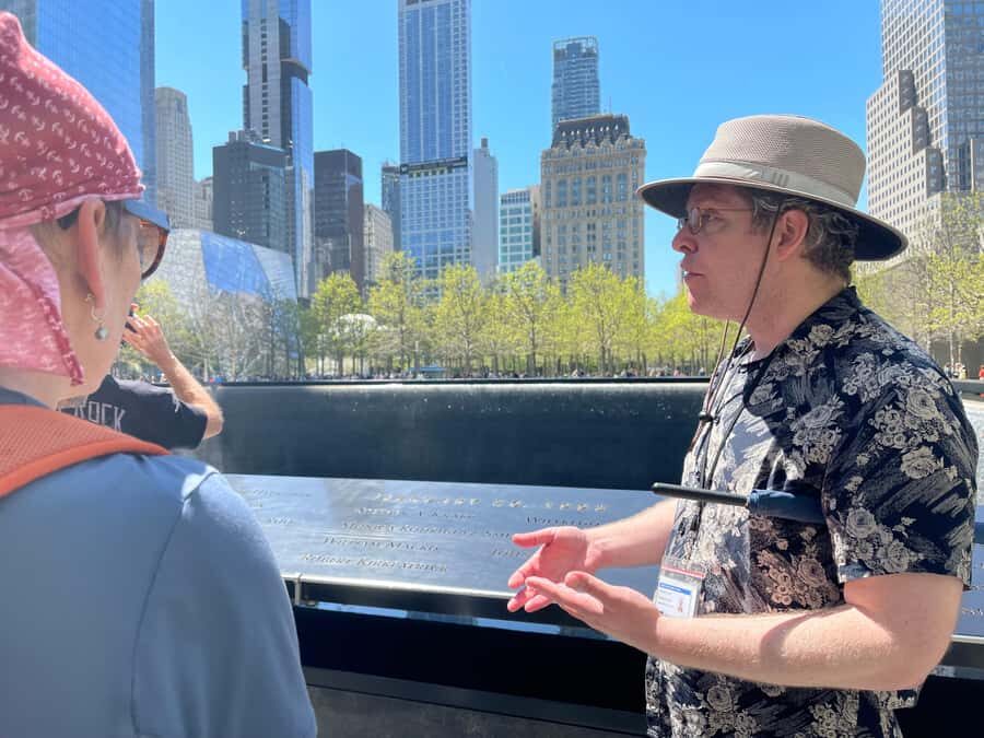 9/11 Ground Zero Walking Tour - How the Guide Style Helps You Follow the Story