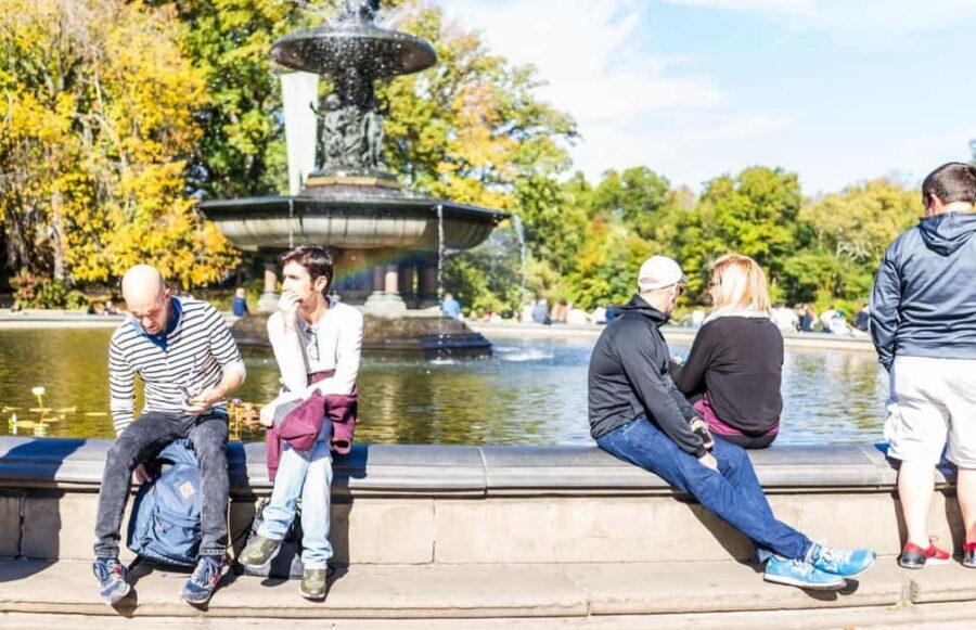 Best of Central Park: Top-Rated Pedicab Tour NYC - Bethesda’s Neighbor: Loeb Boathouse on the Lake