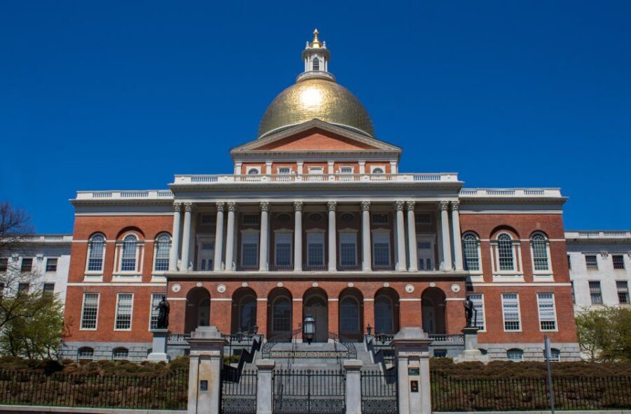 Boston: City History and Highlights Audio App Walking Tour - Old State House: John Adams, the Boston Massacre, and moral nuance