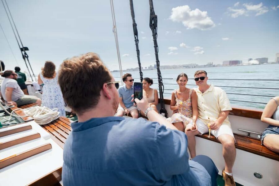 Boston: Downtown Harbor Sailing Cruise - Time on water: how 90 minutes to 2 hours plays out