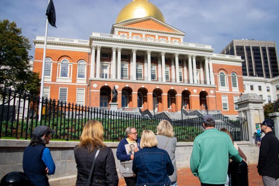 Boston: Freedom Trail History Small Group Walking Tour - Quick hits before you walk