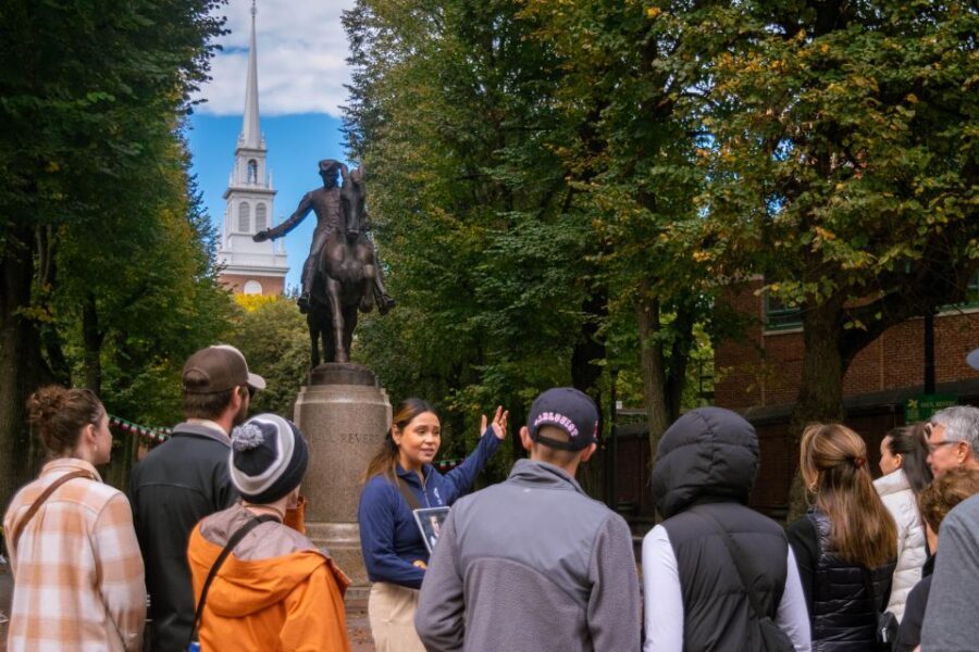 Boston: Freedom Trail History Small Group Walking Tour - Copp’s Hill and the views: where you can see Bunker Hill and USS Constitution