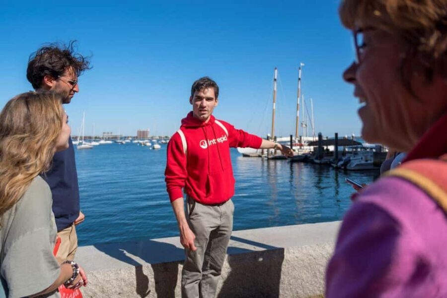 Boston: Guided Seafood Tasting and History Tour - Following the Harborwalk: Views + Context Along Boston’s Edge