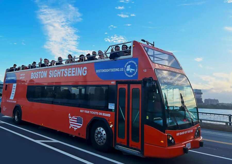 Boston: Hop-On Hop-Off Double-Decker Bus Sightseeing Tour - The onboard experience: English commentary, GPS, and Wi‑Fi