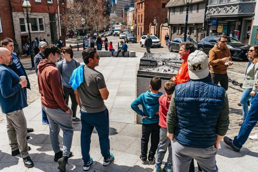 Boston: North End Pizza Walking Tour with 3 Slices & Cannoli - Sicilian-style slice: a Top 25 Best in America kind of detour