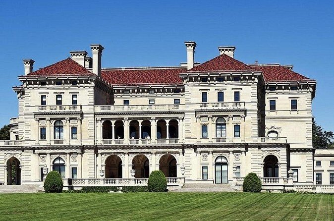 Boston to Newport: Breakers and Marble House Small Group Tour - Small Group Size, Pickup Feel, and Why the Guide Matters