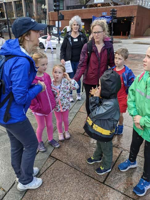 Boston Walking Tour for Children - Freedom Trail Stops Kids Remember: Faneuil Hall, Old State House, Old South Meeting House