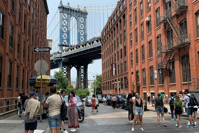 Brooklyn Bridge, DUMBO, and Skyline Guided Walking Tour - Starting at Civic Center: government landmarks that set the tone