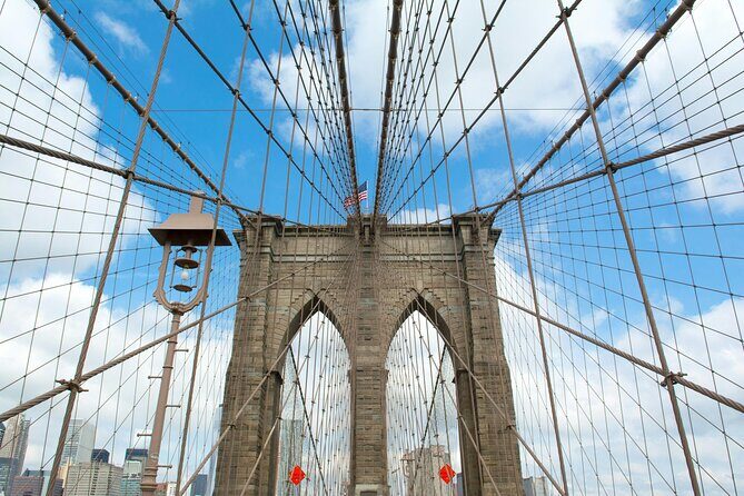 Brooklyn Bridge, DUMBO, and Skyline Guided Walking Tour - Fulton Ferry Landing: where the city crossed before the bridges