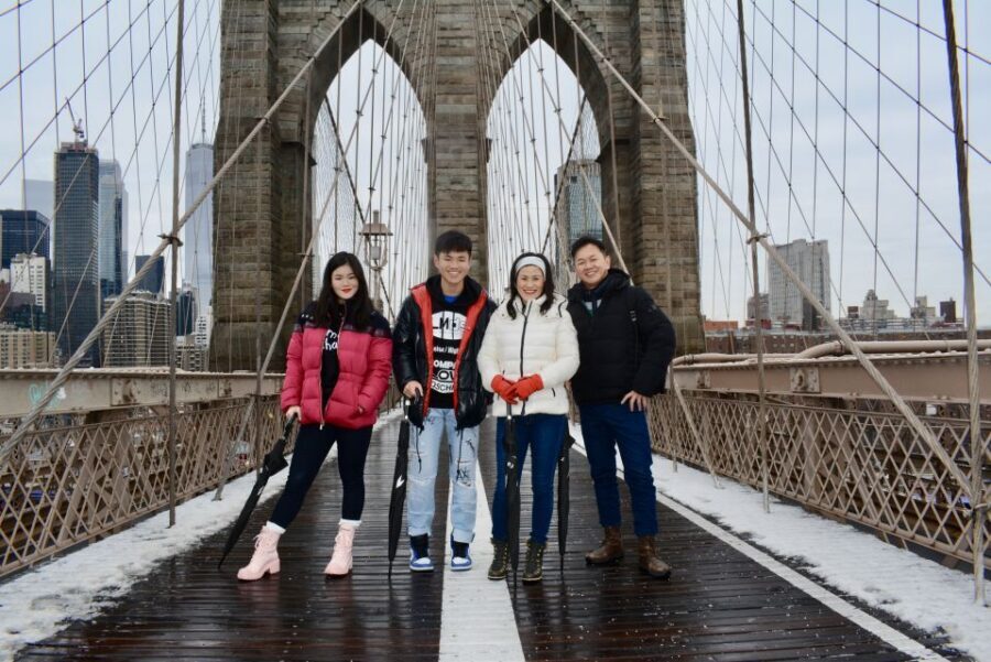 Brooklyn Bridge & Neighborhoods – 2-Hour Photo Shoot Tour - Crossing the Brooklyn Bridge with a photographer in your corner