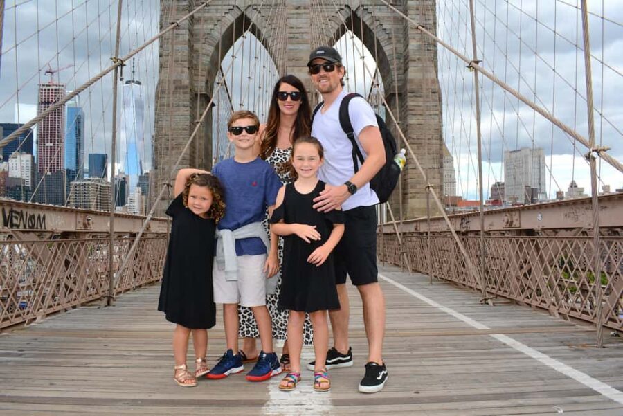 Brooklyn Bridge & Neighborhoods – 2-Hour Photo Shoot Tour - DUMBO: the final skyline backdrop and why timing matters