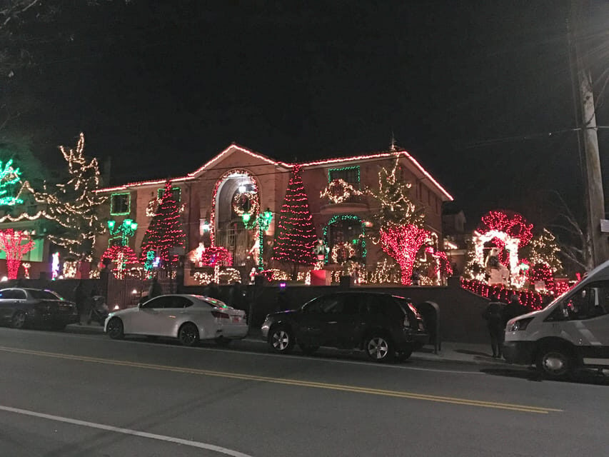 Brooklyn: Dyker Heights Christmas Walking Tour - The first walk: a quick lead-in before Dyker Heights takes over