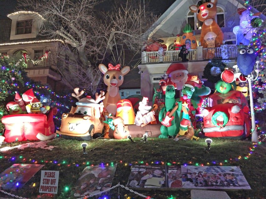 Brooklyn: Dyker Heights Christmas Walking Tour - Guide energy: the stories that turn cold streets into a fun evening