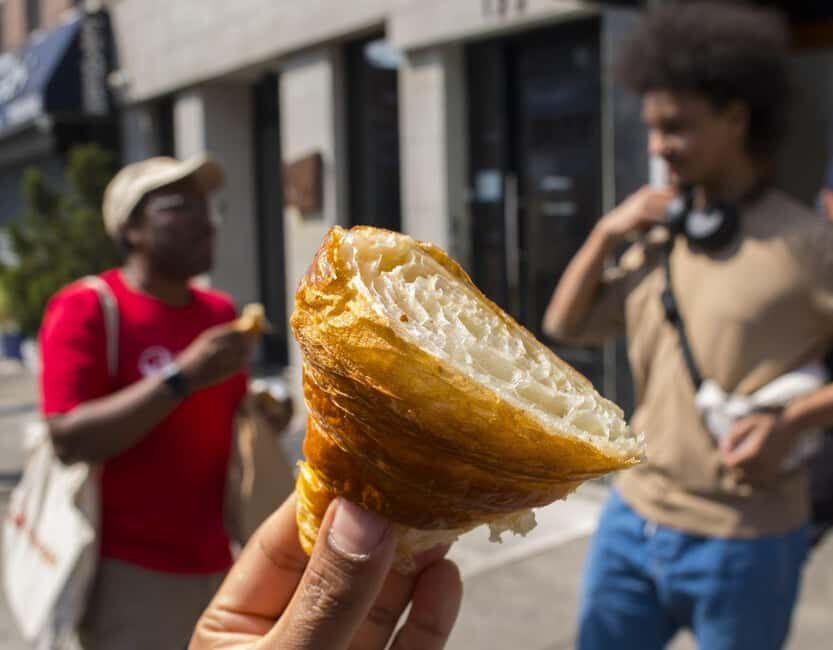 Brooklyn Food Tour of Mom-and-Pop Culinary Gems - Guide factor: why the right host makes this tour feel personal
