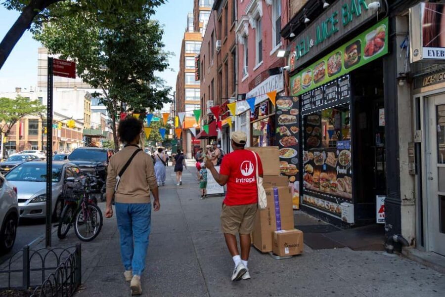 Brooklyn Food Tour of Mom-and-Pop Culinary Gems - Smith & Court Streets: why this part of Brooklyn works for food