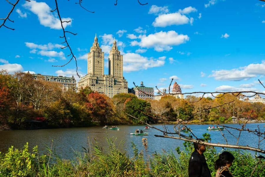 Central Park Guided Bike Tour - Starting at 1391 6th Ave: what to expect from the first minutes