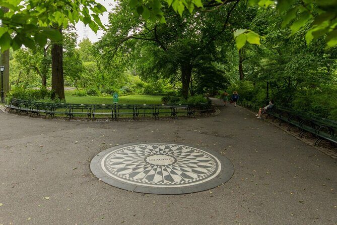 Central Park Guided Tours Pedicab - Bethesda Terrace and the Arcade: fountain views and Minton tile ceiling