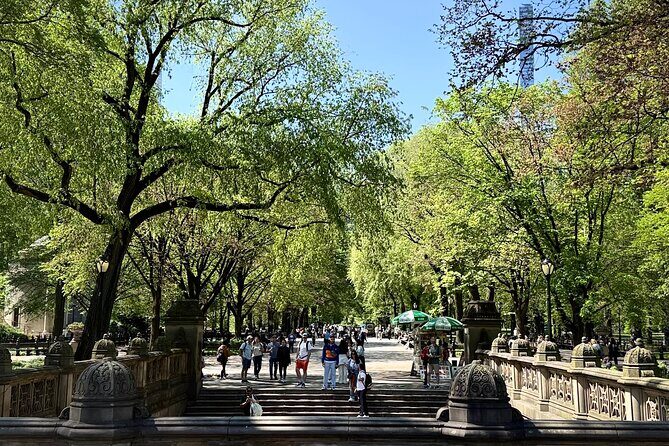 Central Park Pedicab Tour with local Guide - Bow Bridge and the Dakota: Romance Meets Real NYC Stories