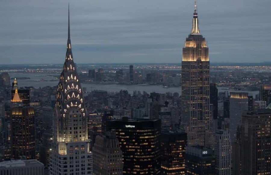 Christmas in New York: Winter Wonderland Experience - Starting at 190 Central Park S: your winter-wonderland opener