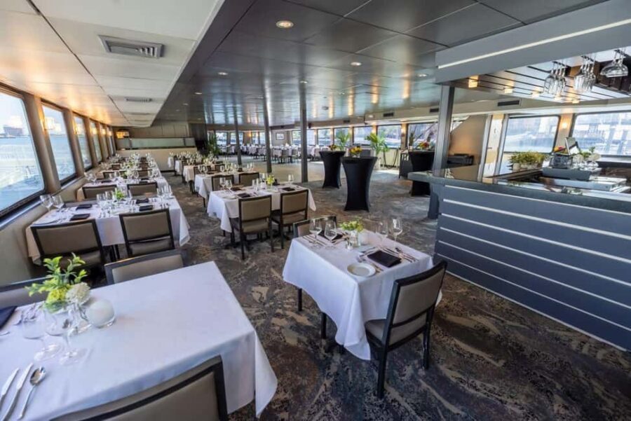 City Cruises Boston: Premier Brunch or Dinner Harbor Cruise - The Menu Decision: Buffet Brunch vs 3-Course Dinner