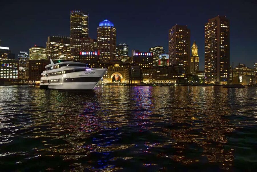 City Cruises Boston: Premier Brunch or Dinner Harbor Cruise - Where Dress and Timing Matter More Than You Think