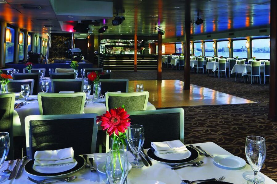 City Cruises Boston: Premier Brunch or Dinner Harbor Cruise - Should You Book City Cruises Boston: Premier Brunch or Dinner Harbor Cruise?