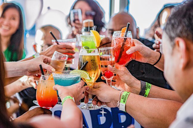 City Cruises New York Alive After Five Cruise - Happy Hour Cruise Vibe: What You’re Really Signing Up For