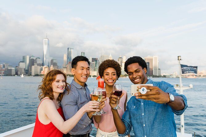 City Cruises New York Alive After Five Cruise - Drinks and Food: What’s Included vs What You’ll Pay For