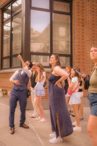 Fan Tribute: Taylor Swift in New York Walking Tour - The small-group size that actually changes the tour