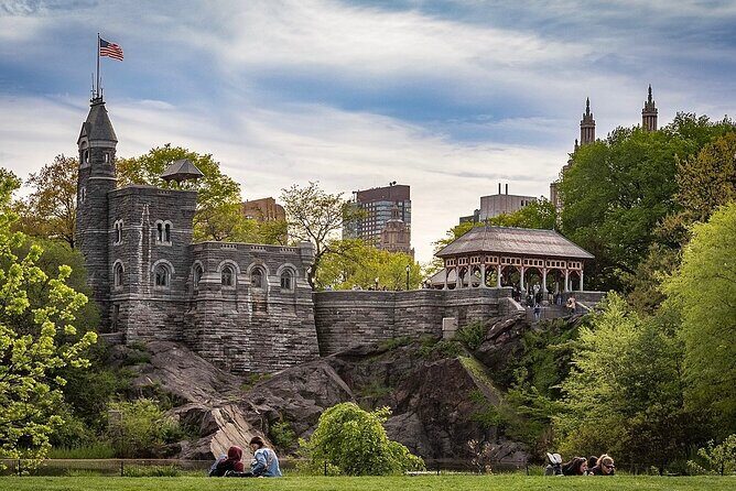 First Class Central Park Tour – Iconic Views & VIP Photo Moments - Bridges for postcard-perfect photos: Gapstow Bridge and Bow Bridge