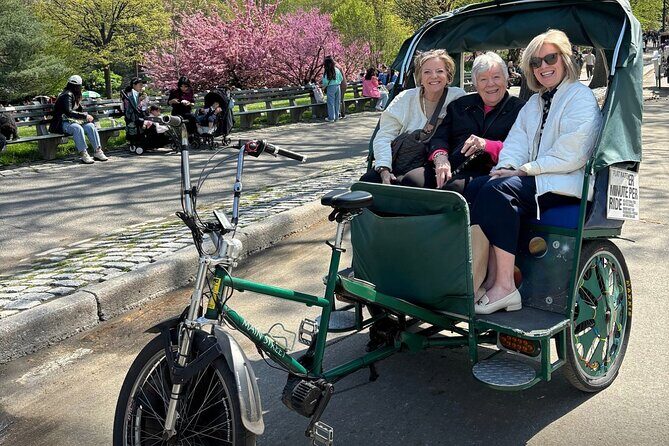 Friends' Locations Tour - Pedicab Speed: Why 60 Minutes Feels Like More