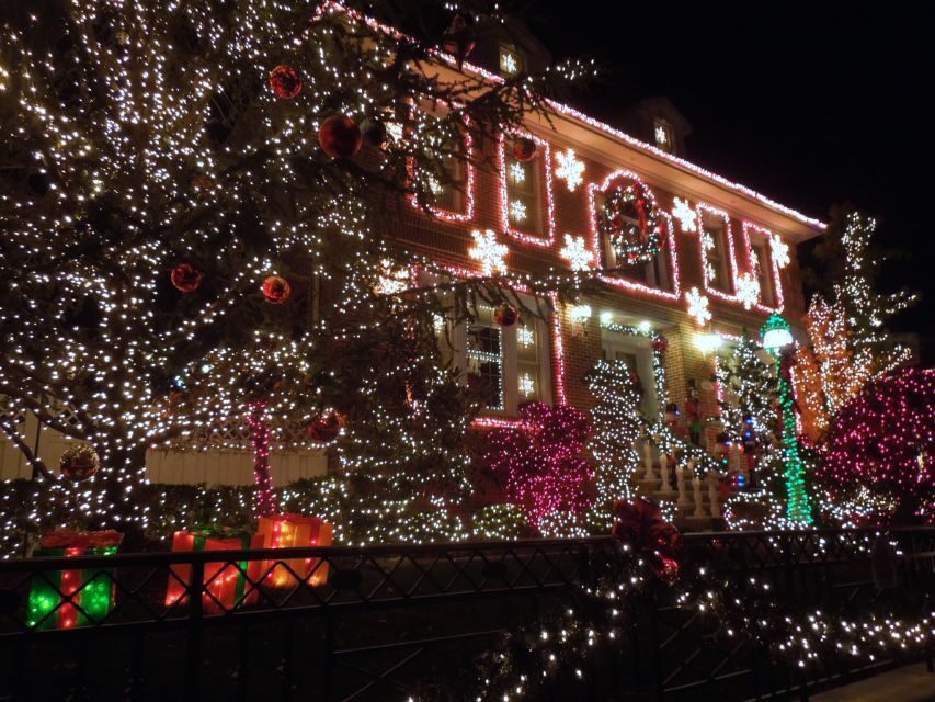 From Manhattan: 4-Hour Christmas Lights Luxury Bus Tour - Should you book this Dyker Heights Christmas lights tour?