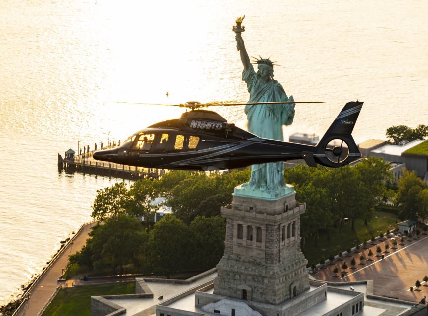 From New Jersey: New York City Skyline Tour - Why a New Jersey helicopter flight gives you a fresh NYC view