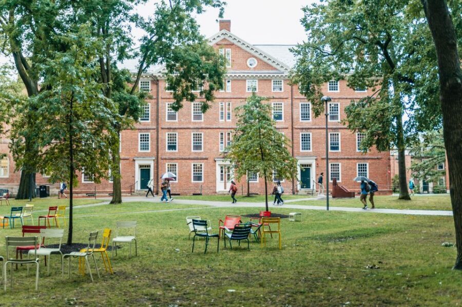 From NYC: Boston and the Freedom Trail Full-Day Tour - Morning kickoff: the bus, the schedule, and finding your guide