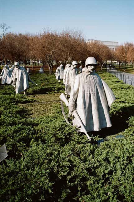 From NYC: Washington Highlights Guided One Day Tour - The long day from Times Square to the National Mall