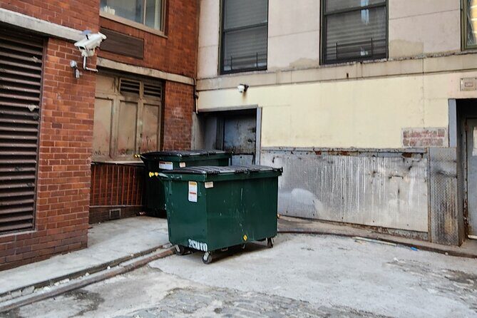 Garbage and Rats in New York City Walking Tour - Stop 3: DeLury Square, John DeLury, and the 1968 garbage strike