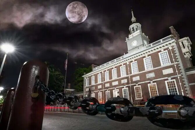 Halloween Trolley Tour "Terror Beyond the Walls" - A 1h15–1h40 Halloween trolley plan in Philadelphia