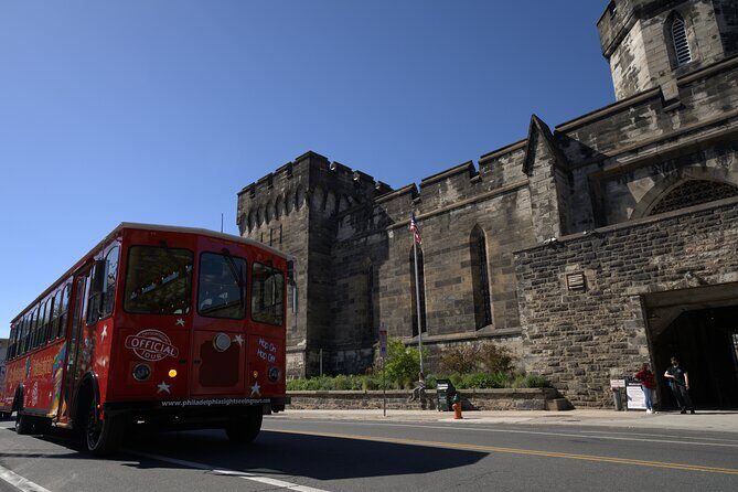Halloween Trolley Tour "Terror Beyond the Walls" - How the cemetery storytelling stop sets the tone