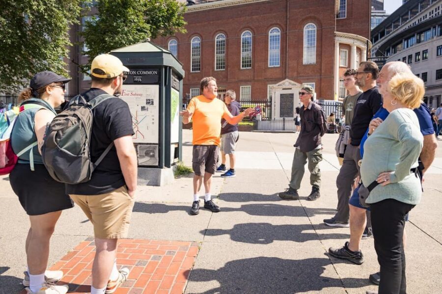 Haunted Boston Common & Beacon Hill Ghost Tour - Beacon Hill: walking the shadows between photo stops