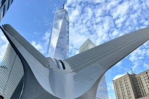 Lower Manhattan: From Financial Power to Enduring Hope - The route in plain English: start by the bull, end at the Oculus