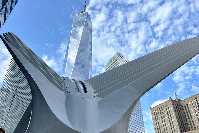 Lower Manhattan: From Financial Power to Enduring Hope - The route in plain English: start by the bull, end at the Oculus