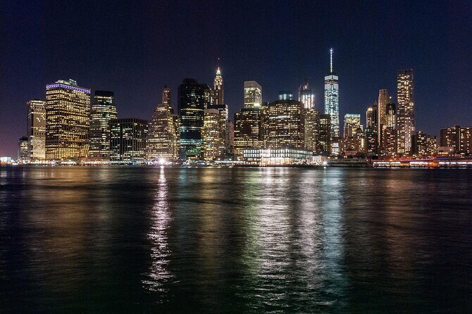 Manhattan Skyline Night Cruise Music from Midtown - Timing risk: when the booked start doesn’t match reality