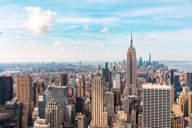New York Attraction Pass™: Top Attractions, Tours and Activities - The best first move: the TopView bus circuit and its audio storytelling